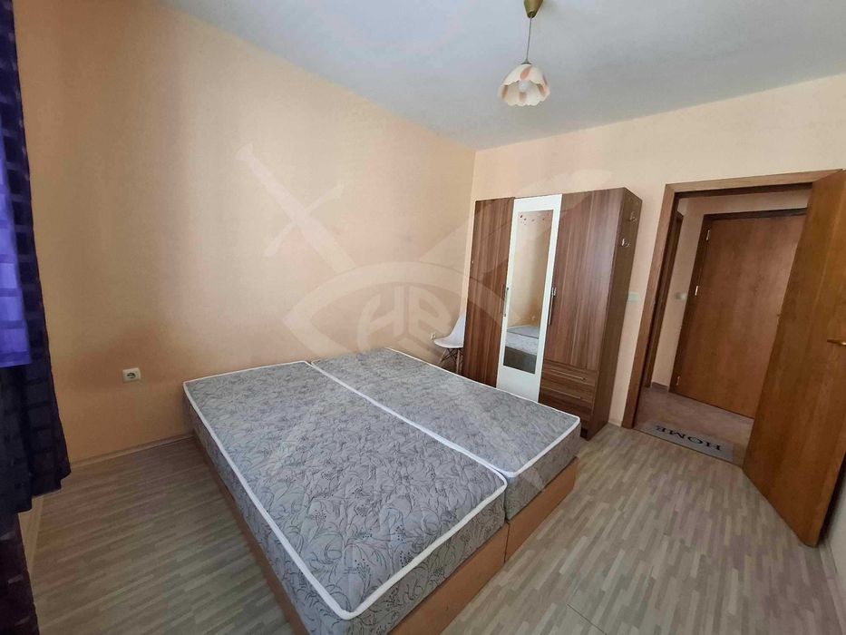 Дава се под наем Двустаен апартамент в Варна, Базар Левски - 60 кв.м за 450 € - Снимка #2