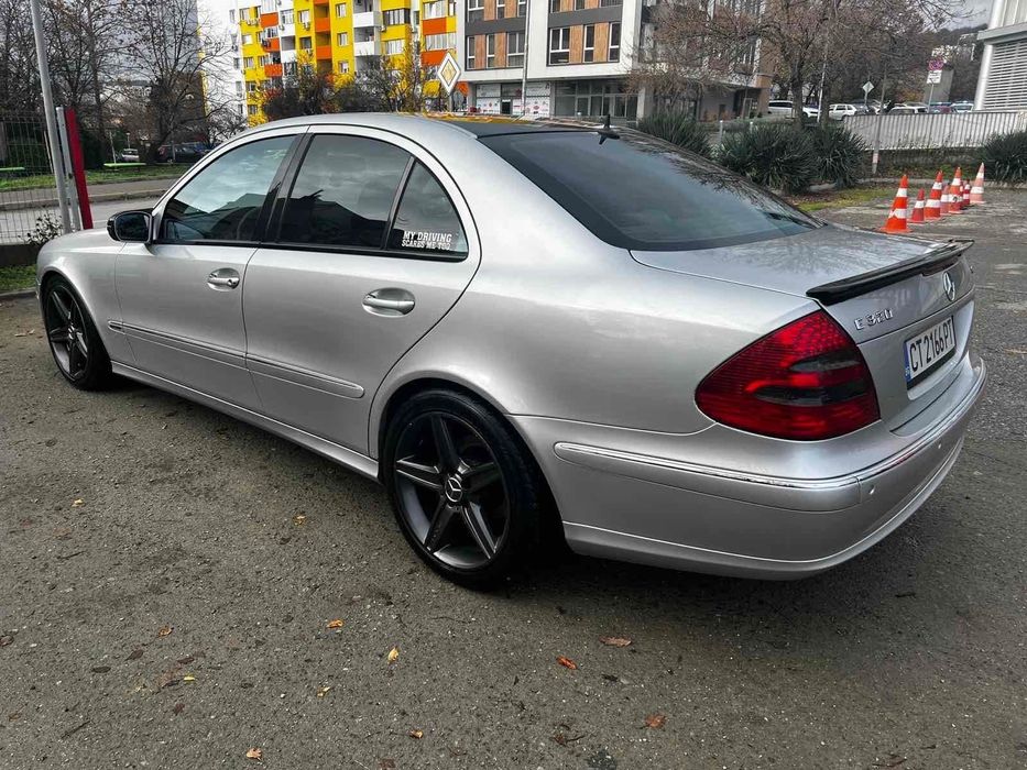 Mercedes-Benz E-Class W211 3.2 CDI Avantgarde