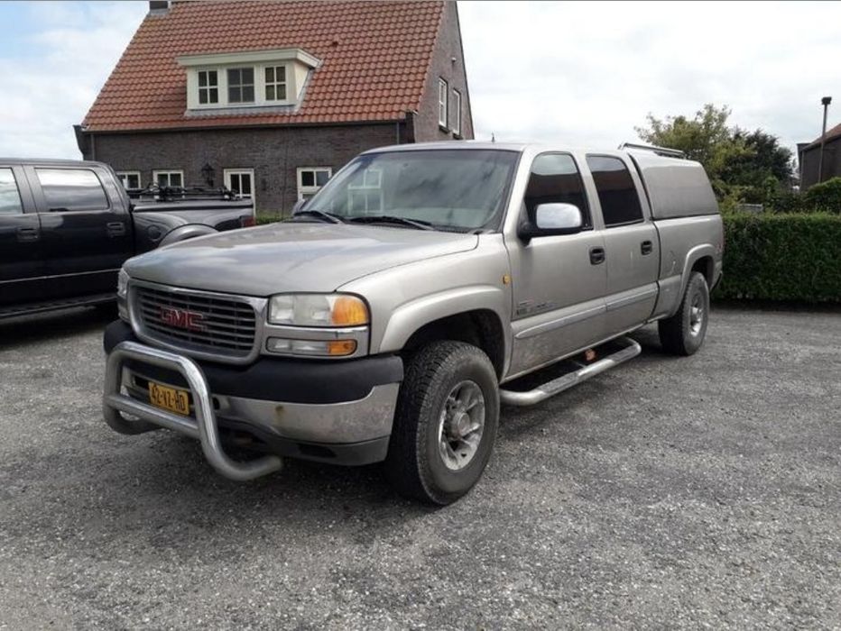 GMC sierra Duramax 2500