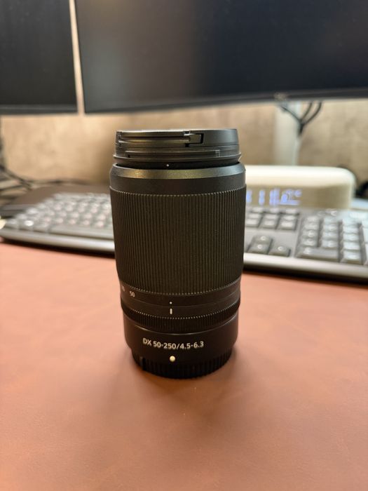 Обектив Nikkor Z DX 50-250 mm f/4.5-6.3 VR