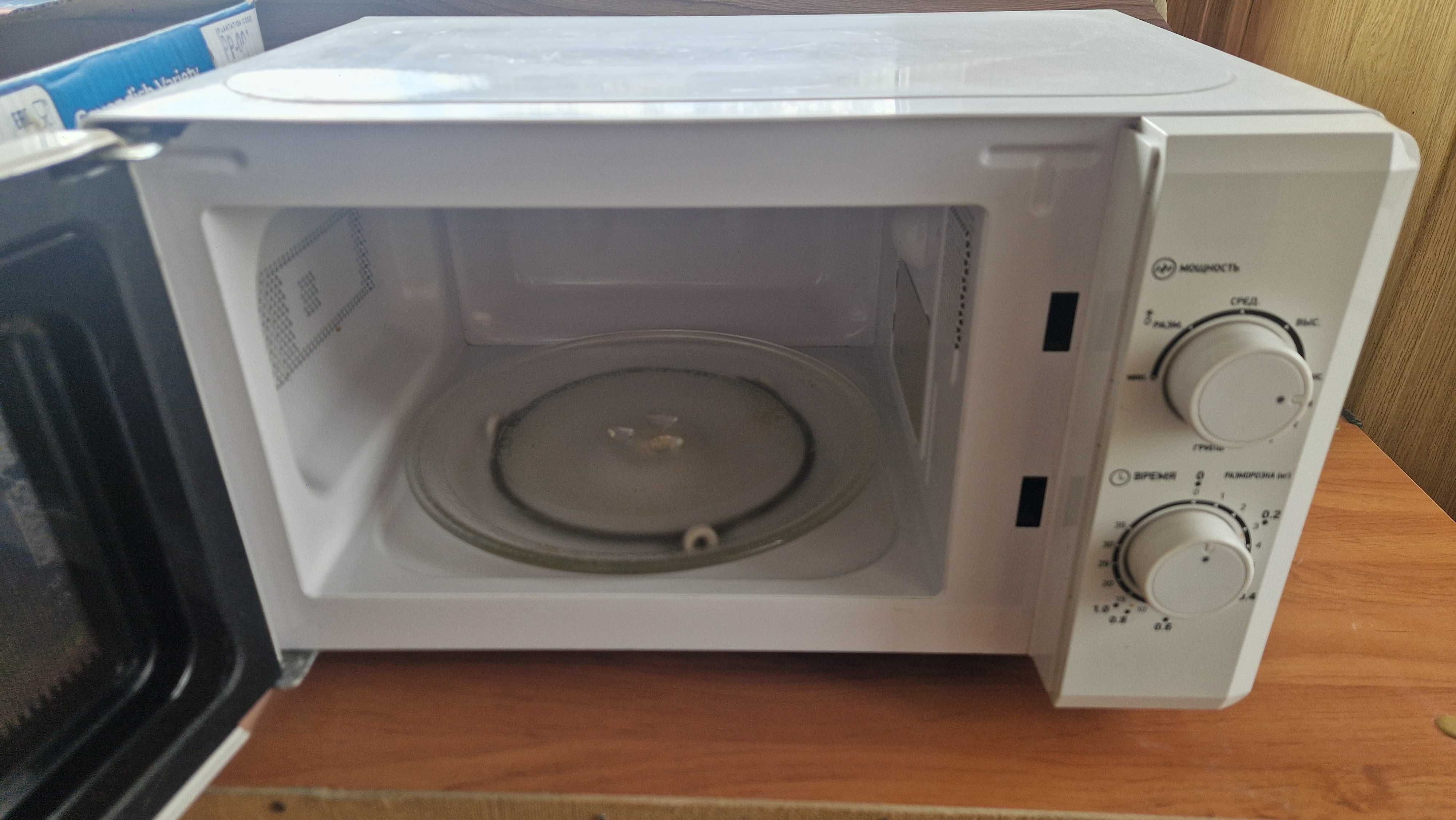 Продам микроволновую печь