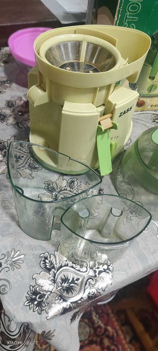 Соковыжималка от бренда ZASS