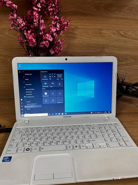 Toshiba Satellite c855 - 1tu