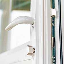 Servicii complete de reparatii si intretinere ferestre si usi termopan