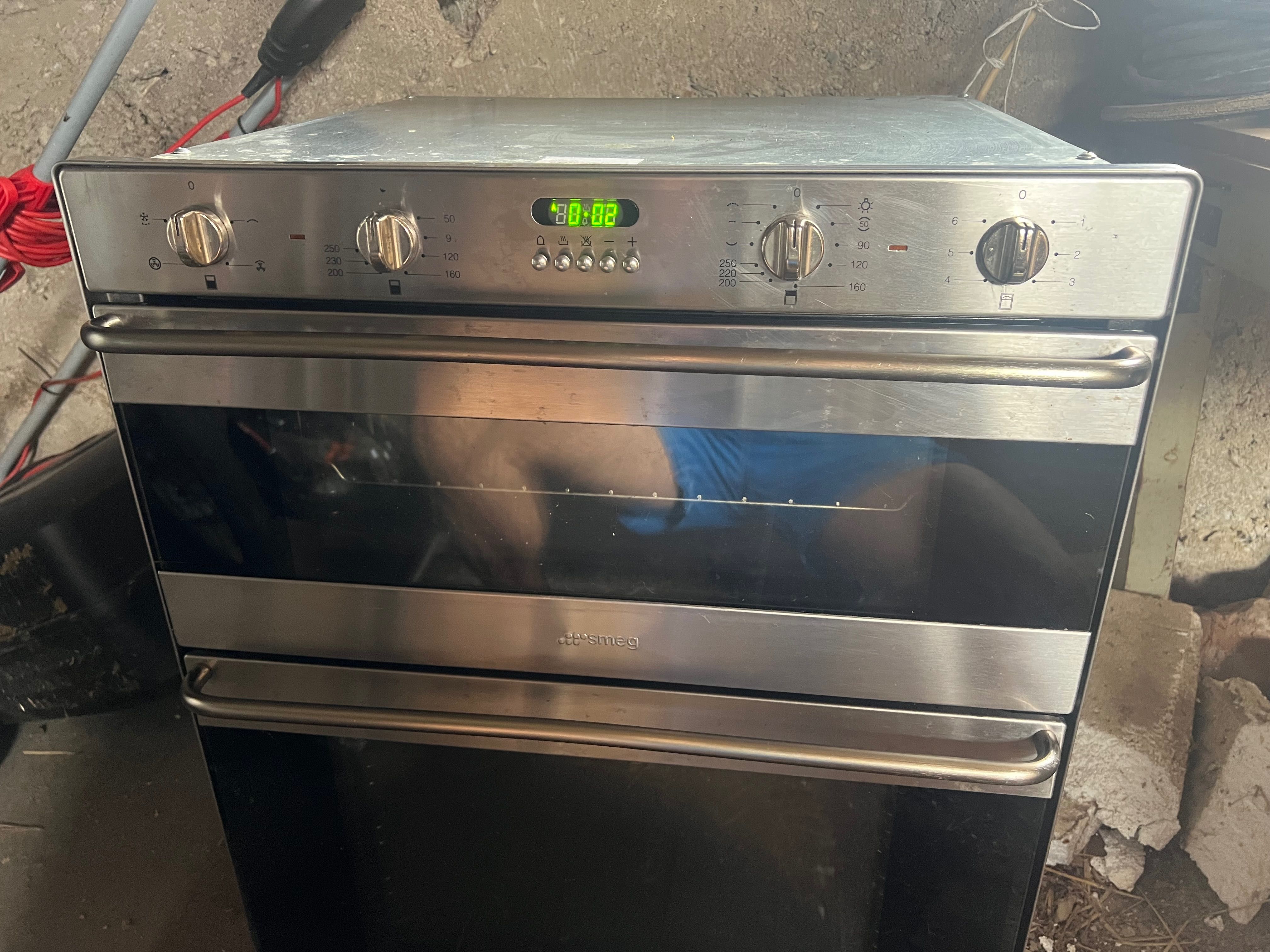 Smeg двойна фурна за вграждане