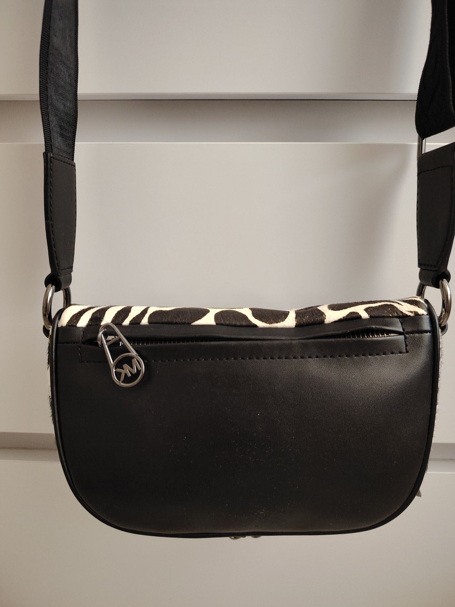 Michael Kors чанти