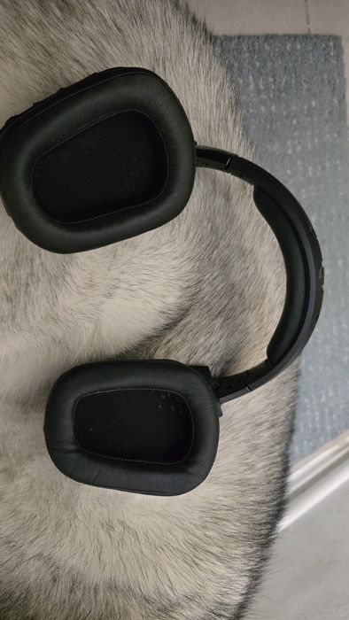 Casti Logitech G935 (fara accesorii / dongle USB)