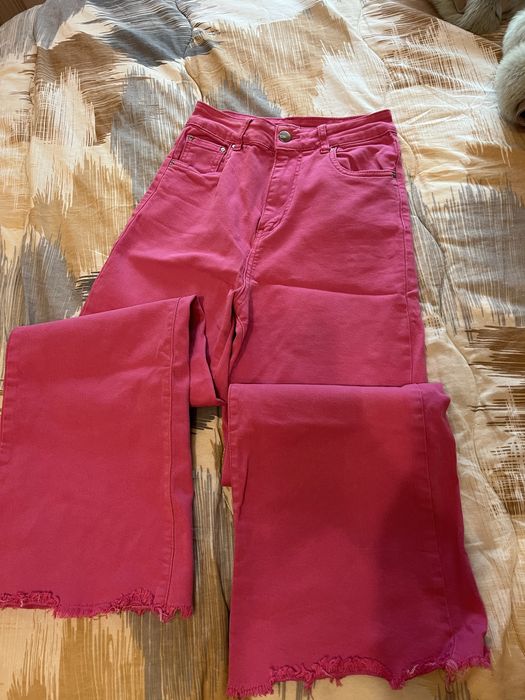 Дамски дънки с високо талия