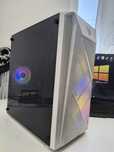 PC gaming,perfect funcțional,ca nou