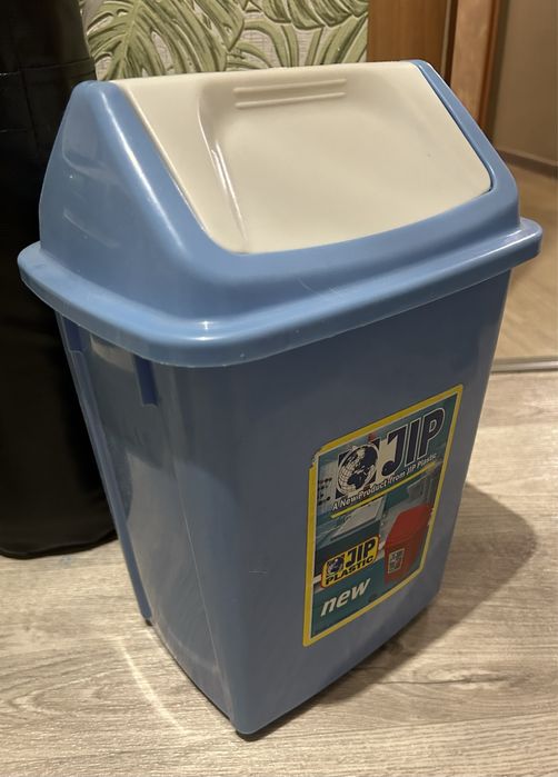 Мусорное ведро