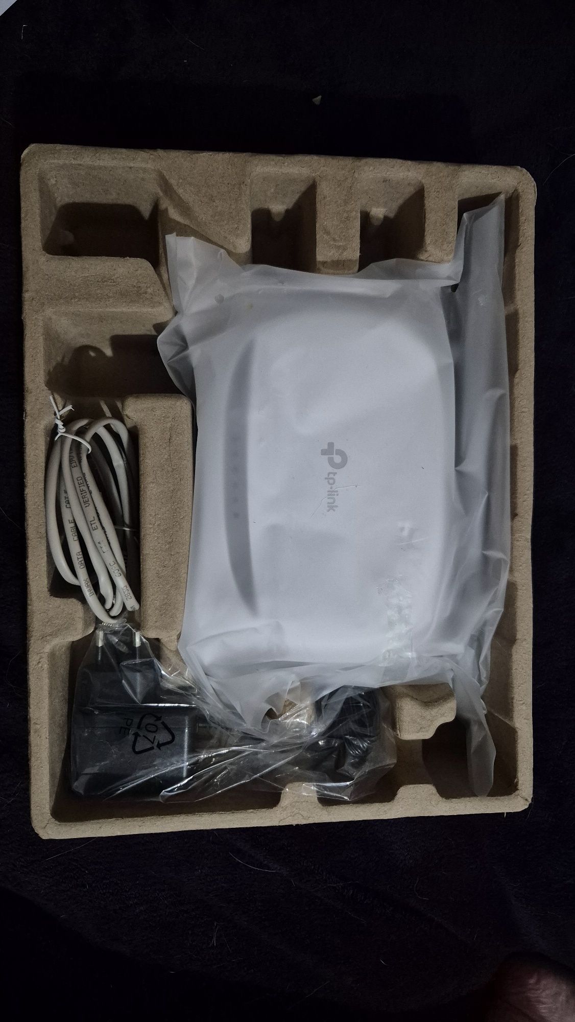 Продам роутер tp-link