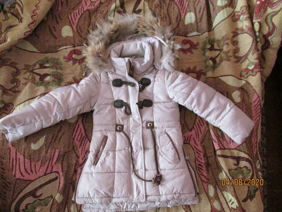 куртка на девочку - зимняя . Костюм тройка зима В хорошем состоянии