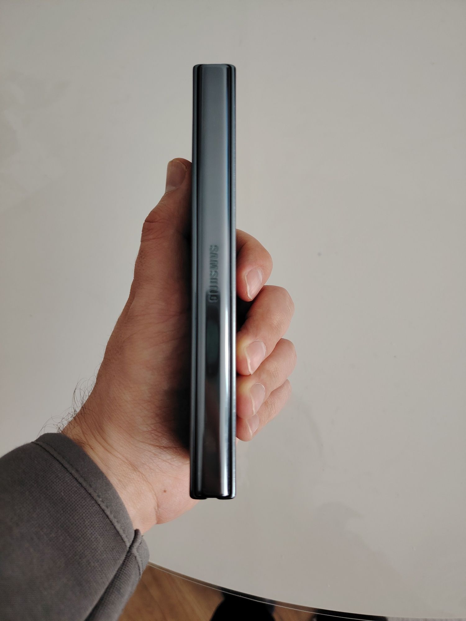 Samsung galaxy fold 4 512GB