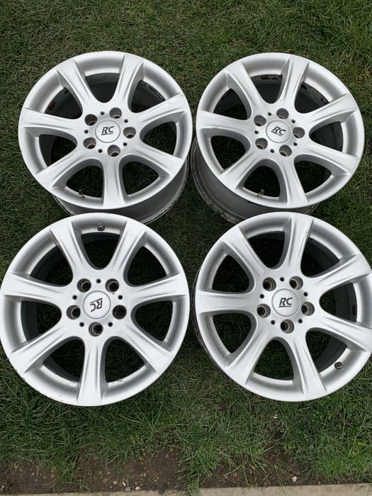 Vand genti pentru  BMW