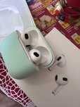 Слушалки AirPods 3-та генерация