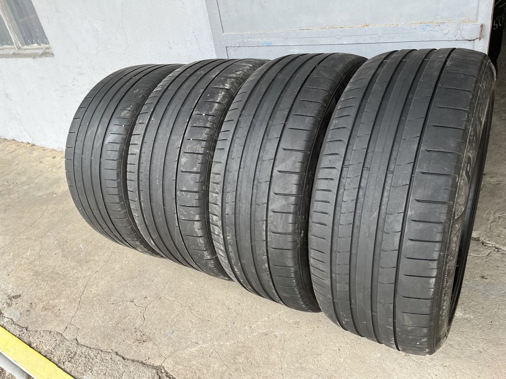 4 бр. летни гуми 275/45/21 и 315/40/21 Pirelli DOT 5020/0121 4,5/3,5 m