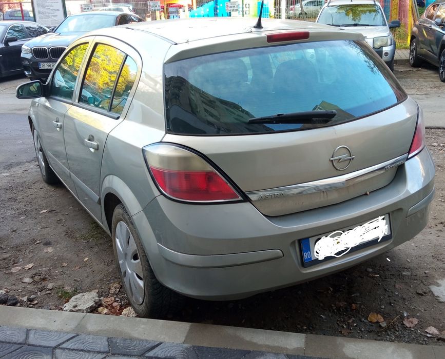Vînd Opel Astra 2007