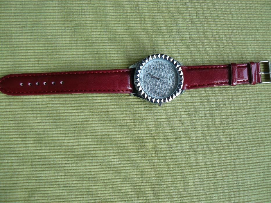 Ceas DAMA "ANGEL" cu mecanism quartz curea din piele eco