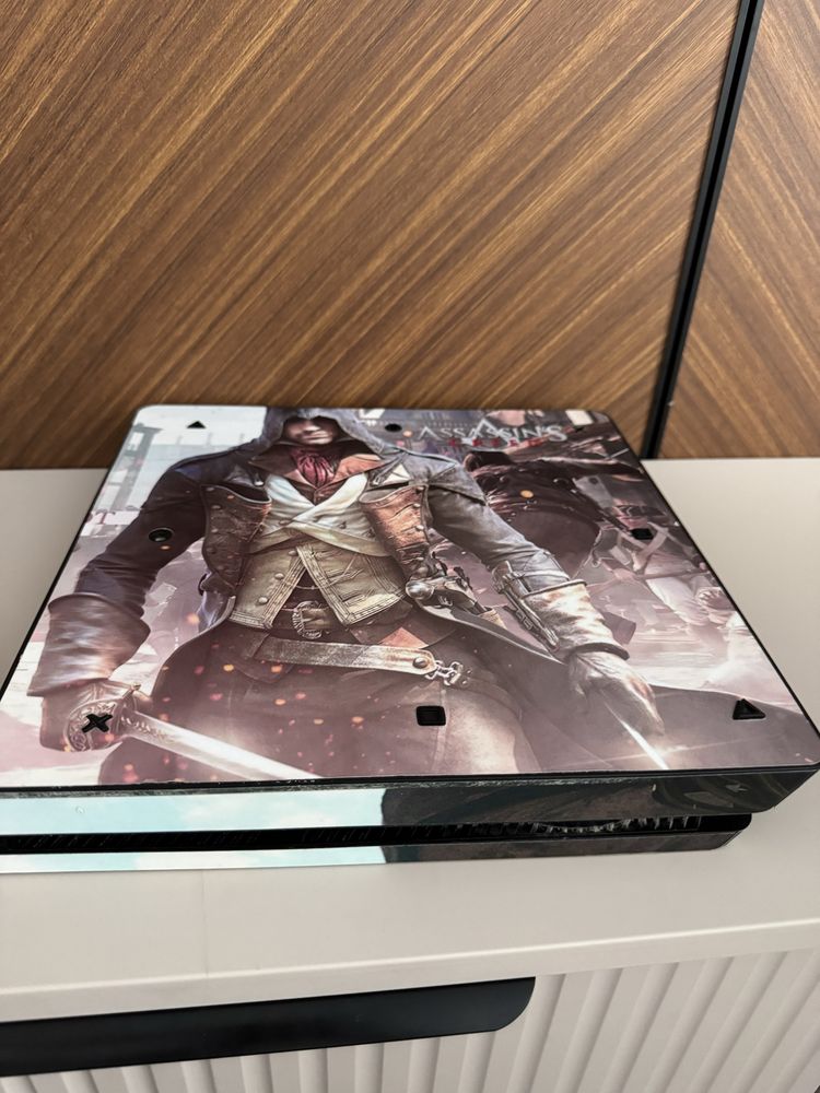Ps4 в отличном состояние