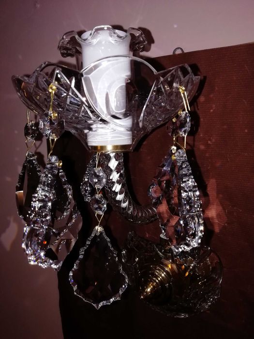 Красиви стенни лампи с кристали Swarovski