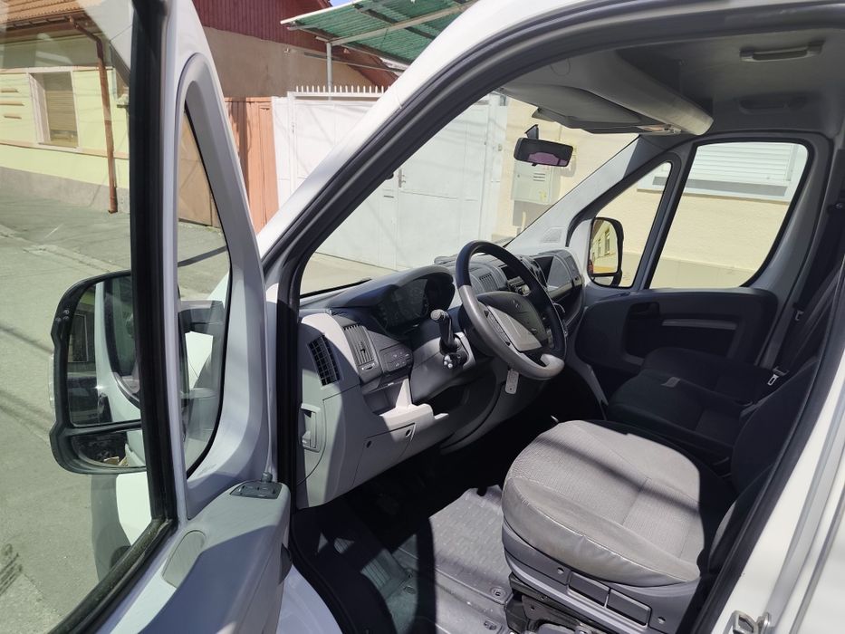Citroen Jumper 2.2 diesel mixt 2011 6 locuri