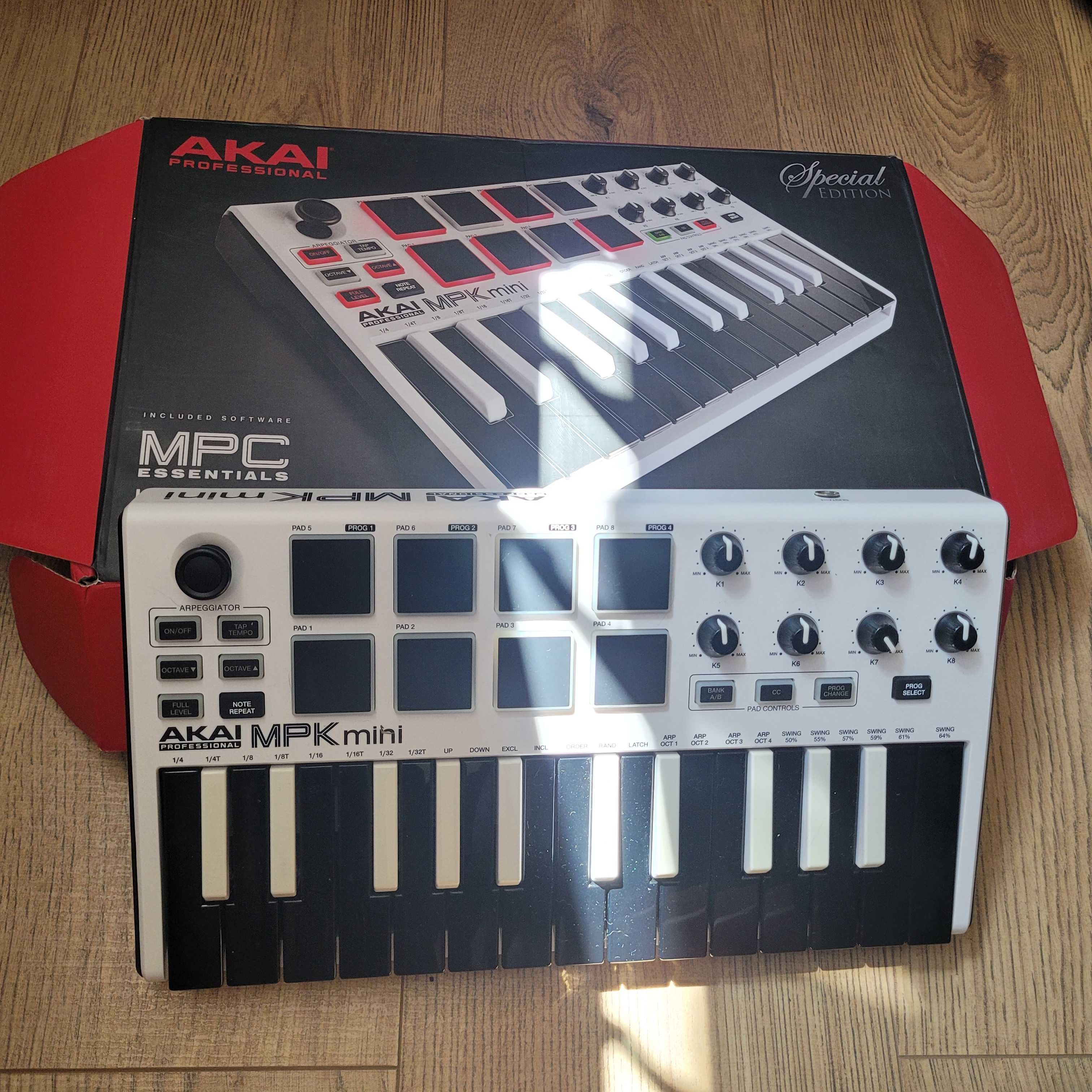 Akai MPK mini MK II