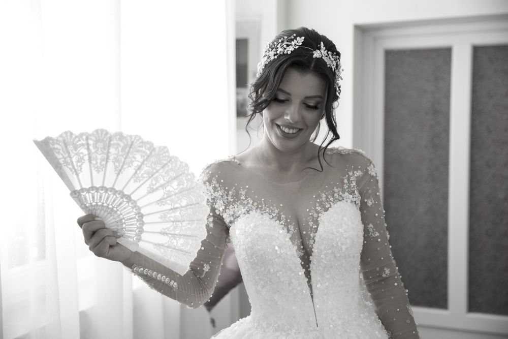 Vand rochie de mireasa