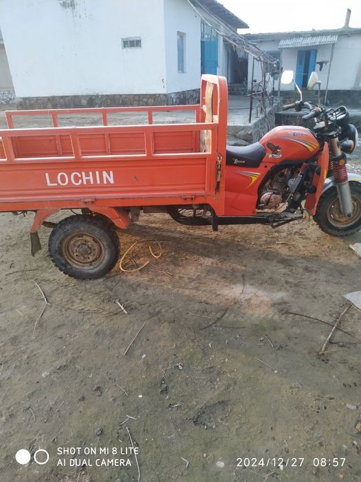 Lochin murovoy motasikl
