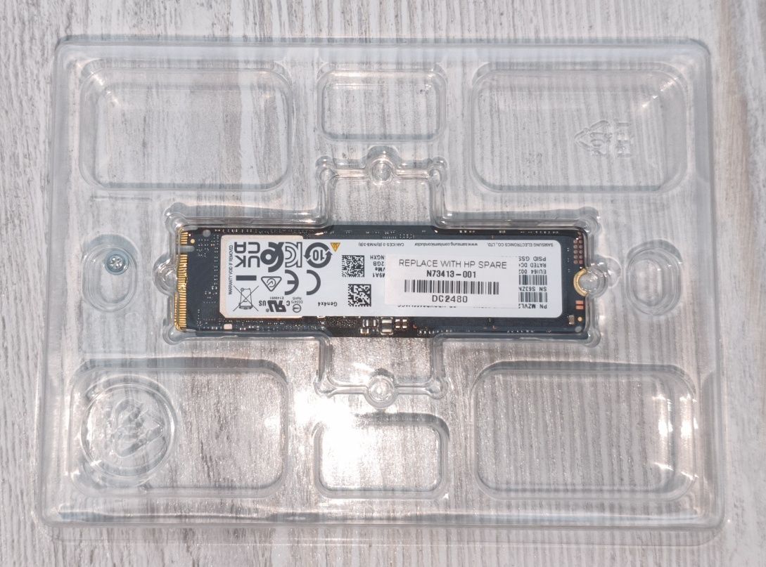 SSD Samsung NVMe m.2 на 512 гб