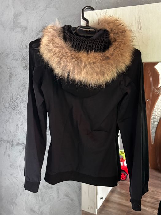 Блуза на Алеса с естествен пух