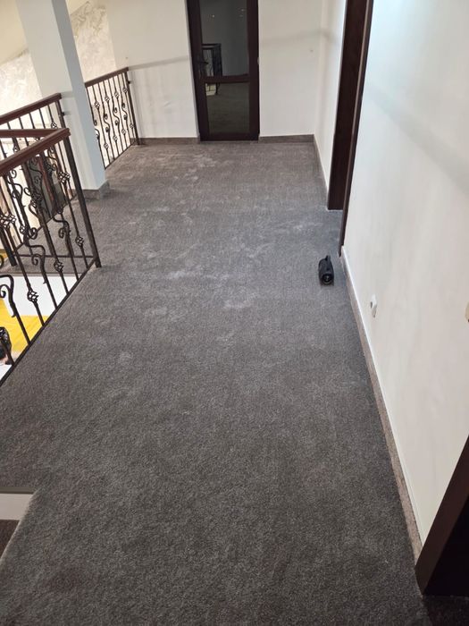 Servicii montaj mochetă