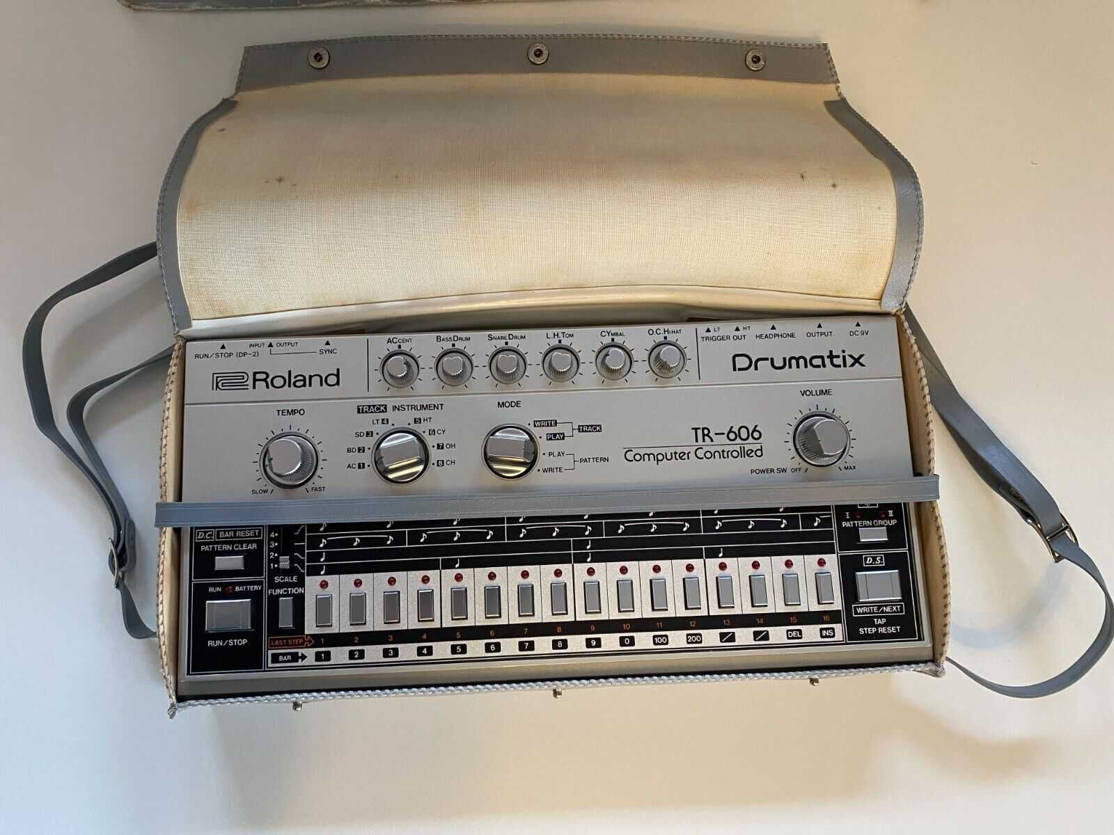 Roland TR-606 Drumatix Analog Drum Machine