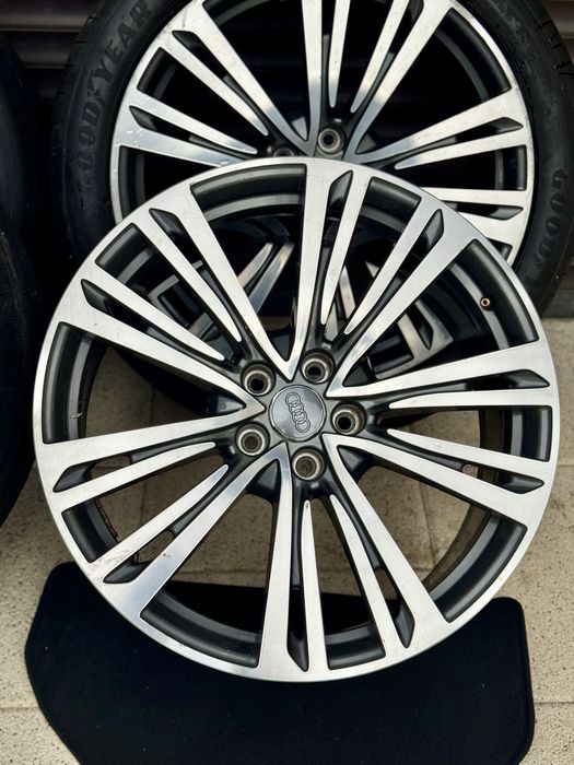 Jante/Roti 265/40 R20 Originale Audi A8 GoodYear DOT23