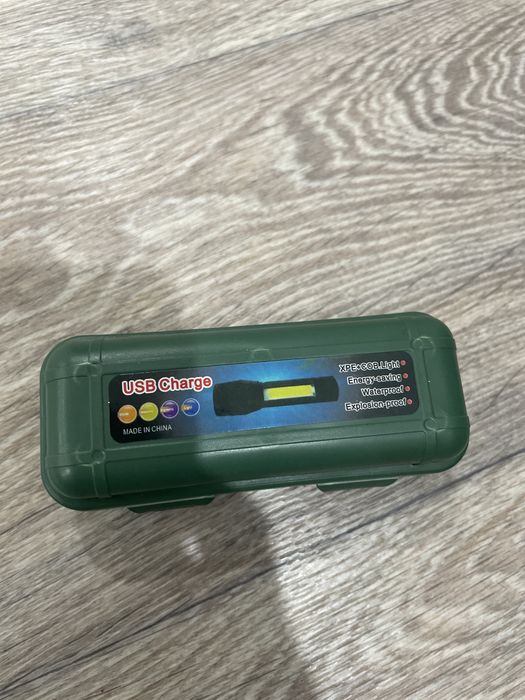 Продам фонарик так