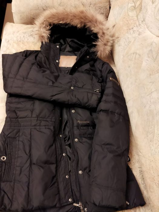 Женский пуховик outventure