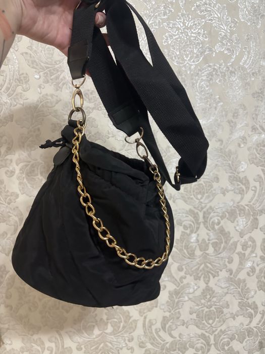 Продам женскую сумочку