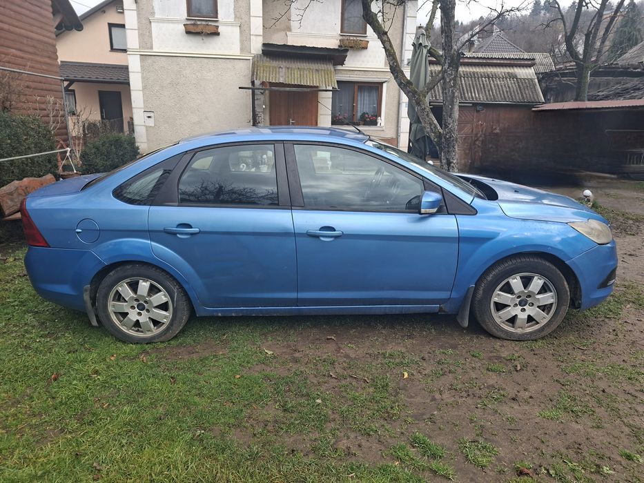 Ford Focus Berlina motor defect