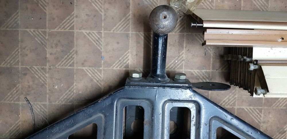 Теглич за Лада 2105