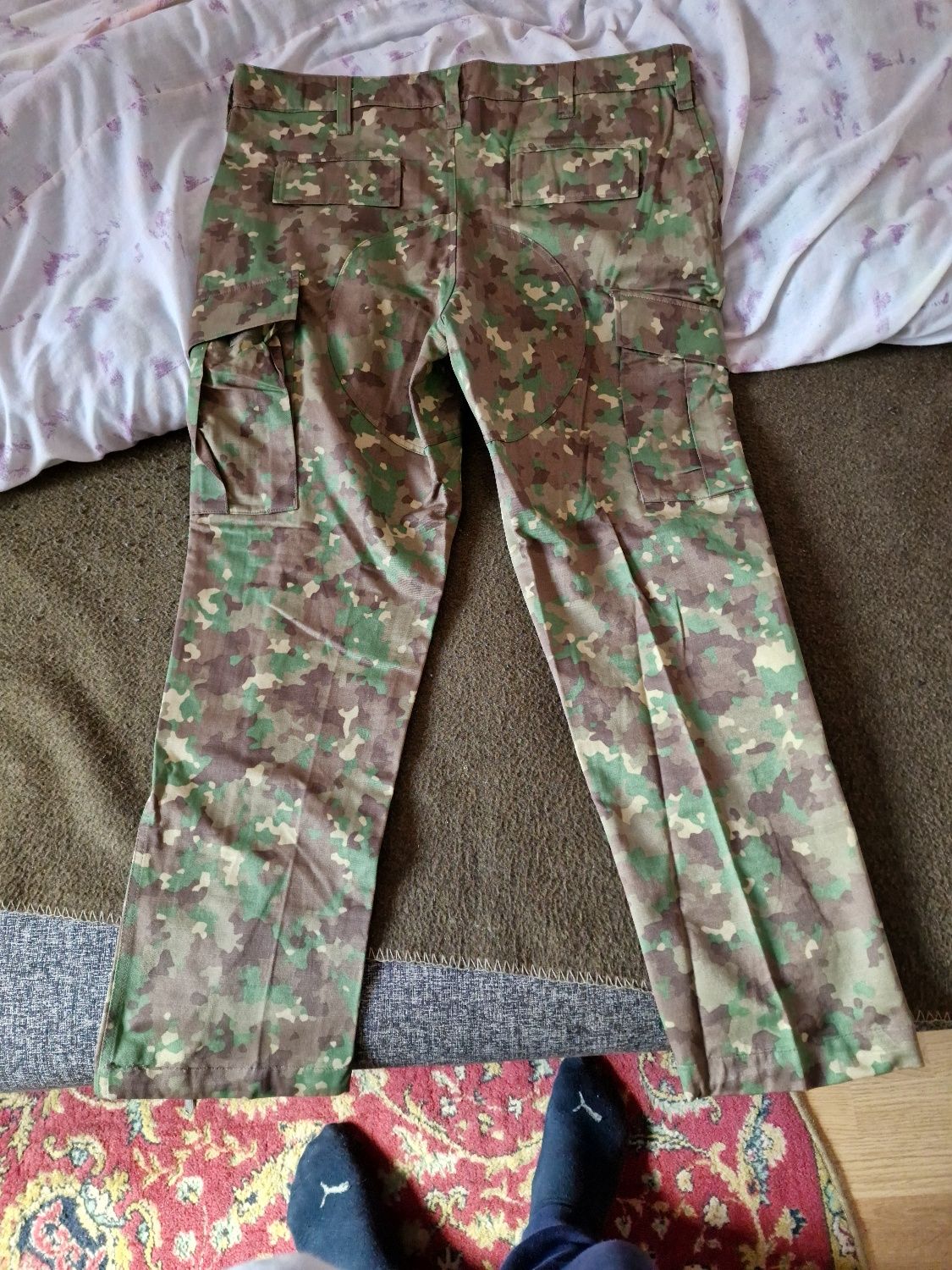 Vand pantaloni combat