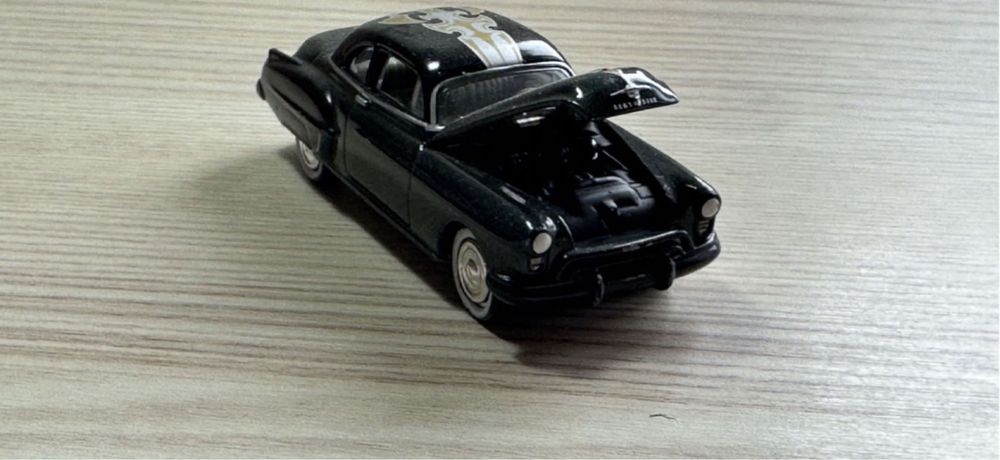 Machete auto 1/72 Johnny Lighting