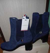 Vând ghete damă Tommy Hilfiger mărimea 41-42.