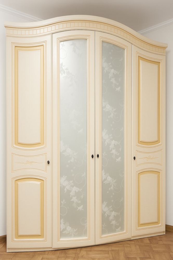 Продам шкаф 1,8х2,2