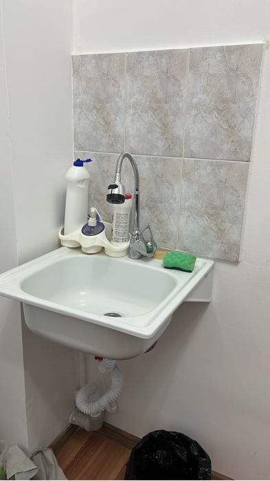 Раковина в хорошем состоянии