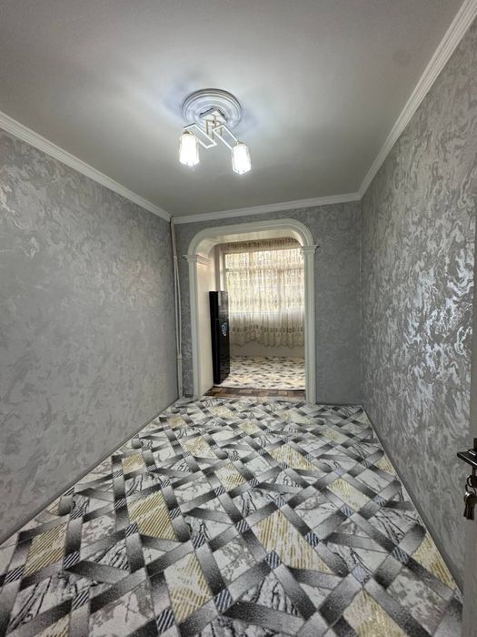 Ассалому Алайкум Вокзал Саодат 2 хоналик Гиштли Квартира Сотилади2 эта