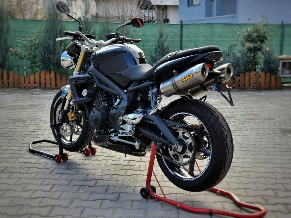 Triumph street triple 675 2010