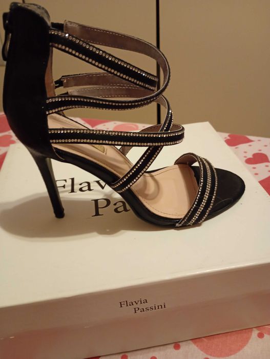 Sandale superbe nr.39 cm.25