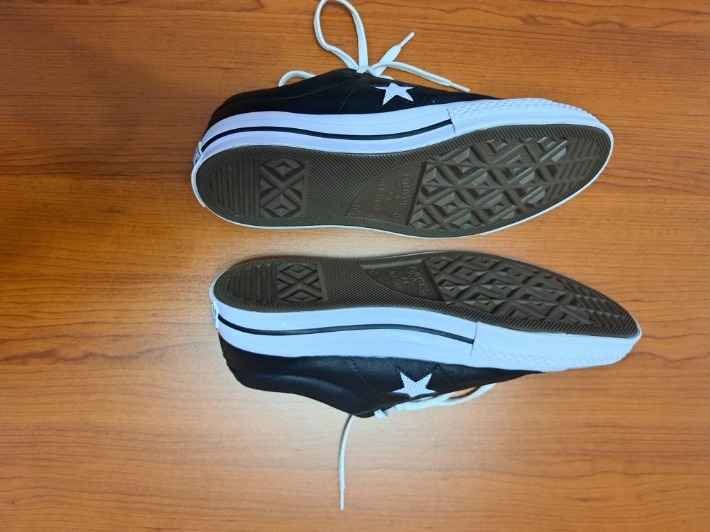 Мъжки маратонки CONVERSE