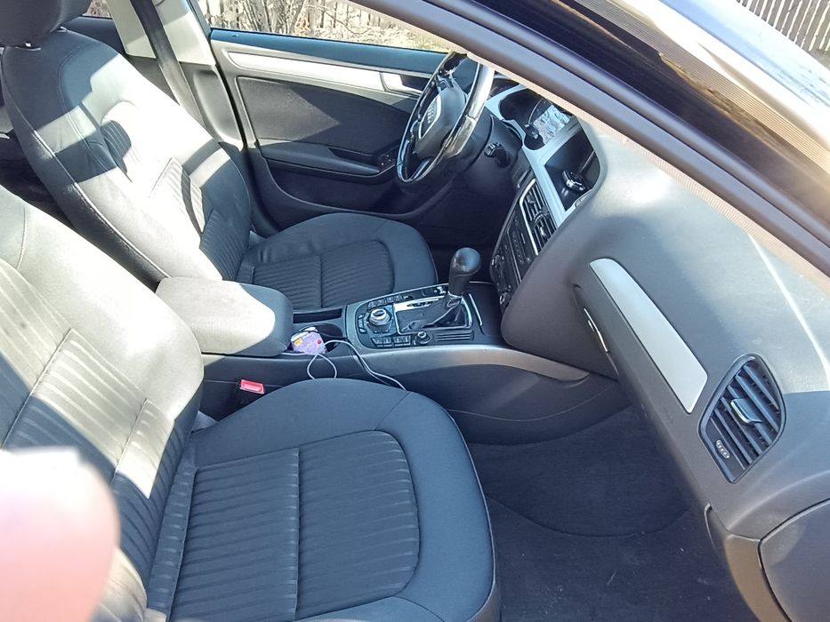 Audi A4 B8 2.0 TDI

An: 2009
Motor: 2.0 de 143 cp, cod motor CAGA
Tran