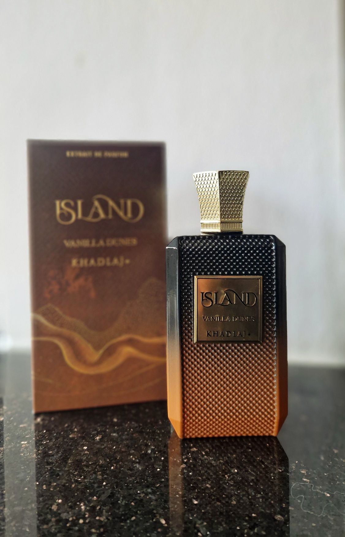 Khadlaj Island vanilla dunes