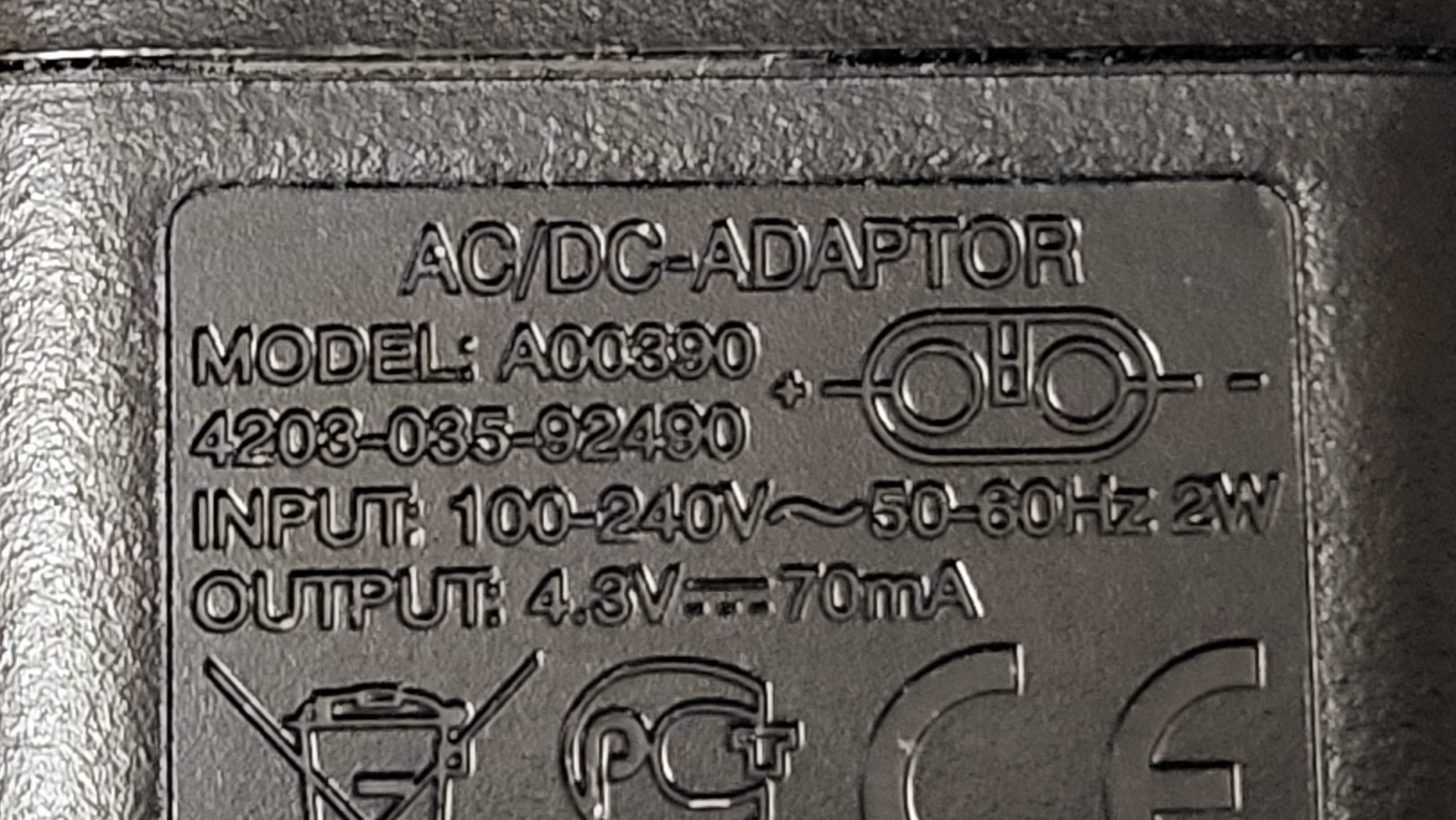 PHILIPS Incarcator  4.3V-70mA model A00390 fuctional